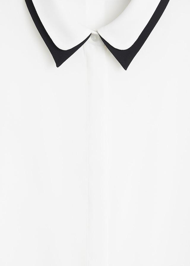 Contrasting finish blouse