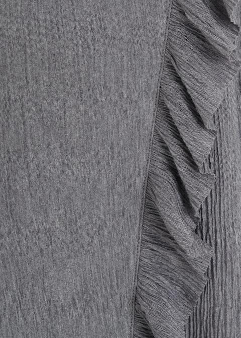 Ruffles pleated t-shirt