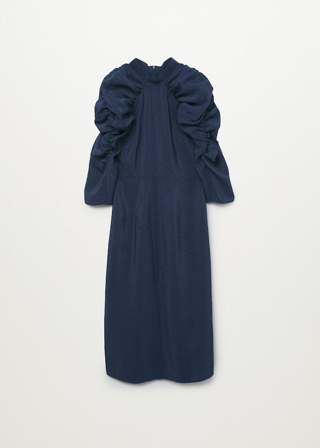 Puffed sleeves dress