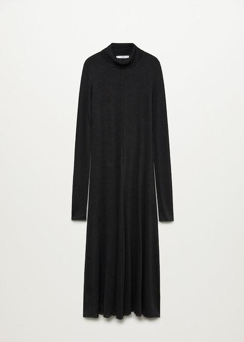 Turtle neck knit dress