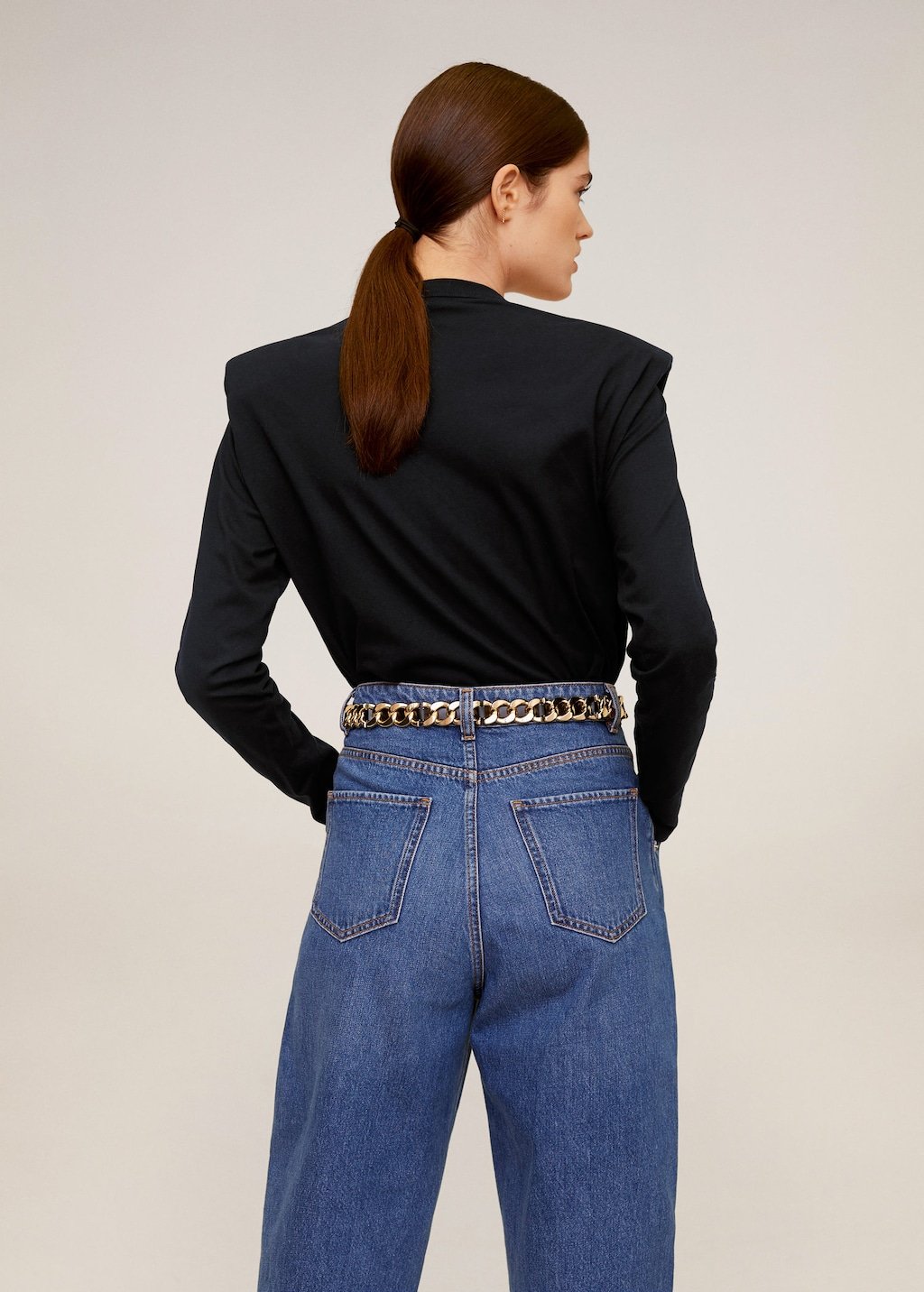 Shoulder pad t-shirt