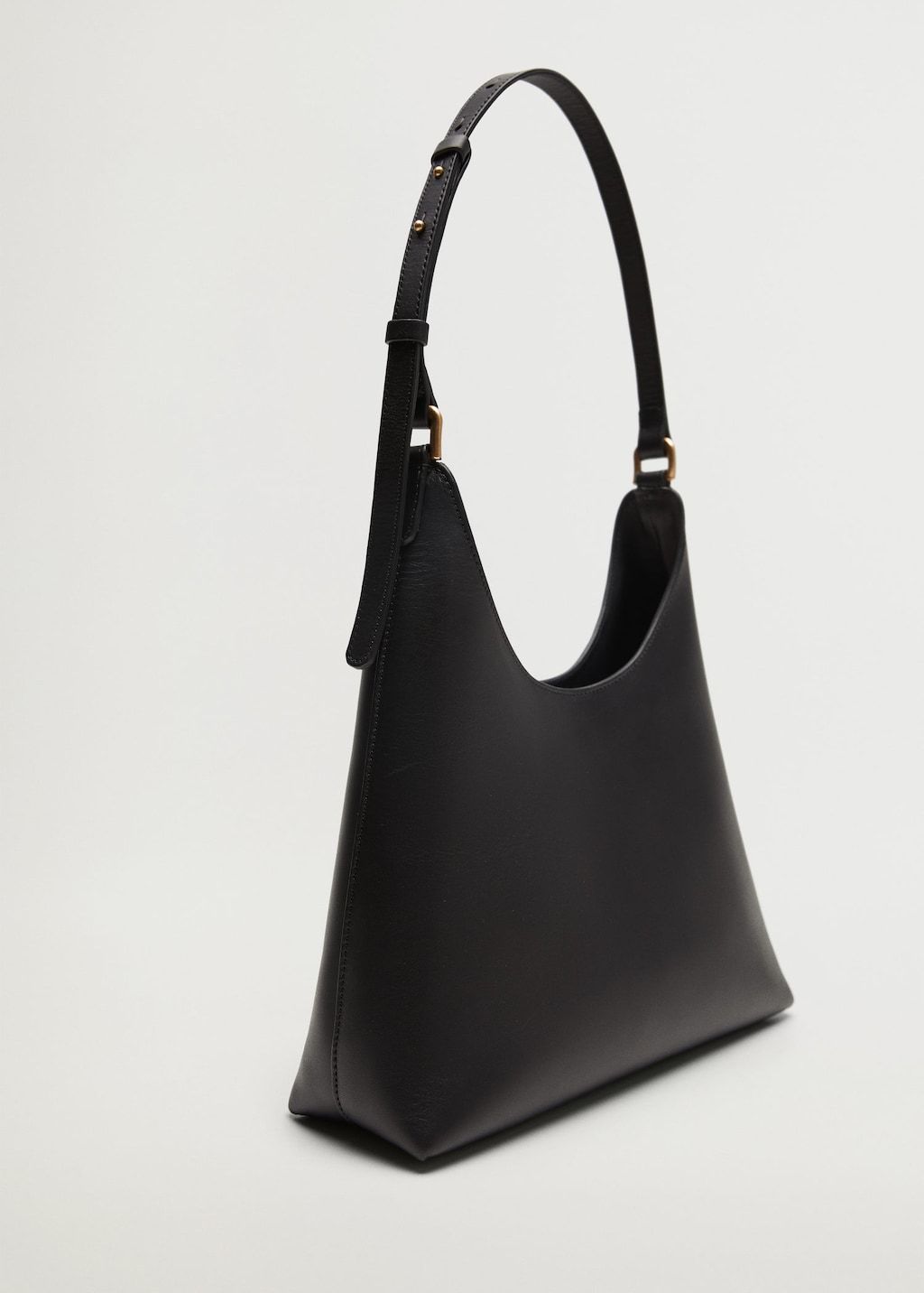 Sustainable leather bag