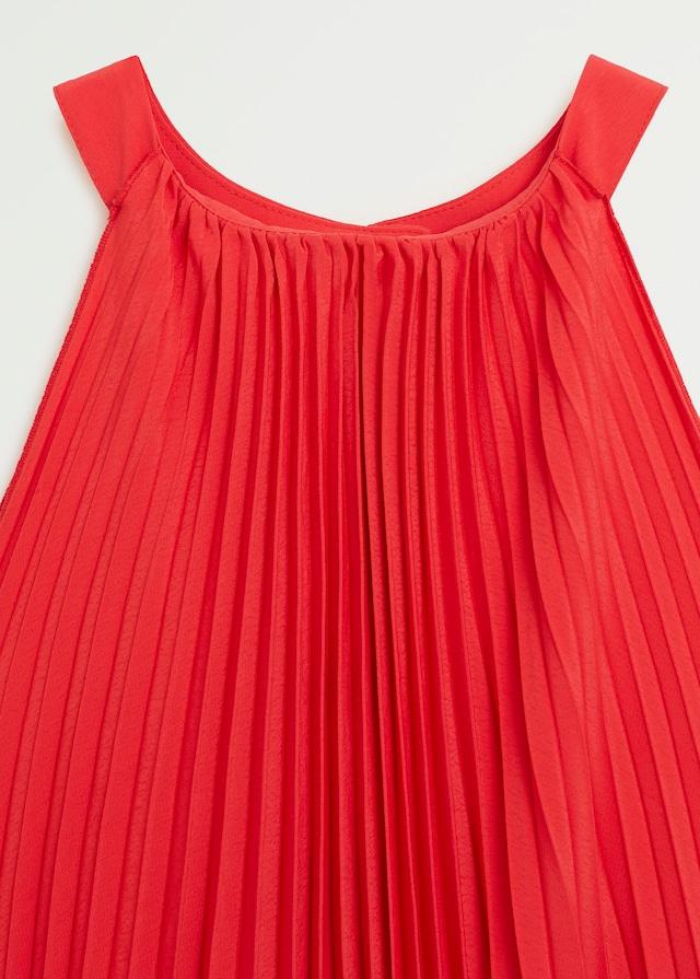 Belt pleated dress