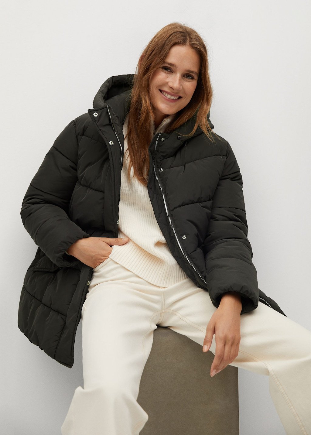 Detachable faux-fur quilted anorak