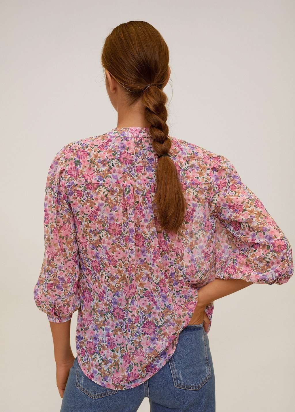Floral print blouse