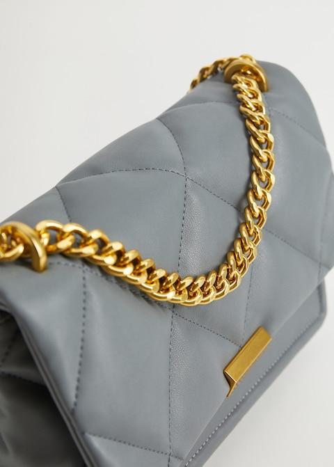 Quilted chain bag