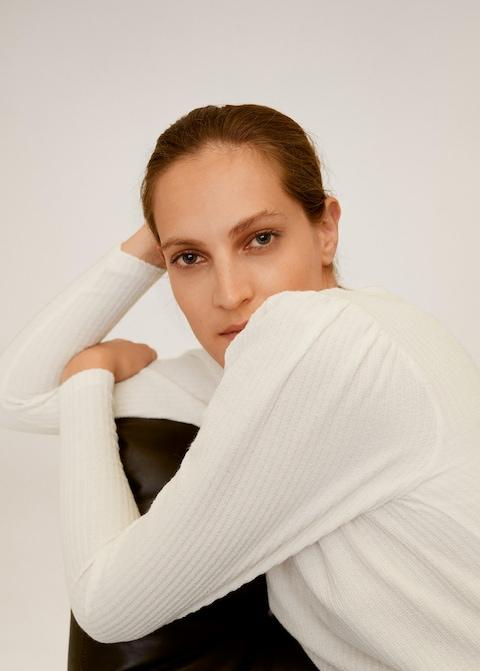 Puffed sleeves T-shirt