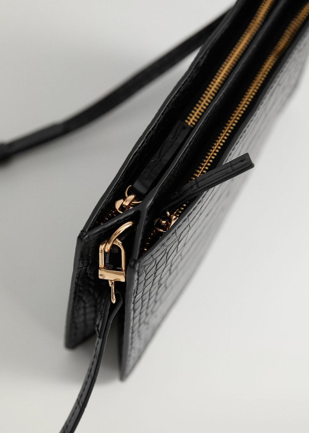 Croc-effect baguette bag