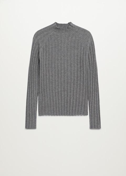 Ribbed fine-knit sweater