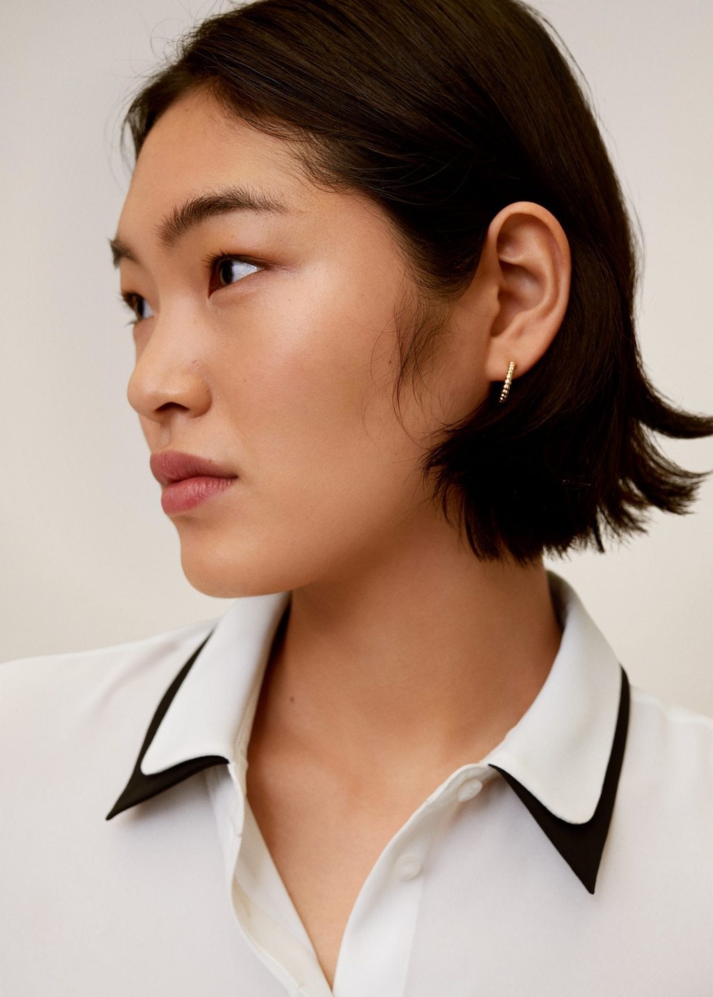 Contrasting finish blouse