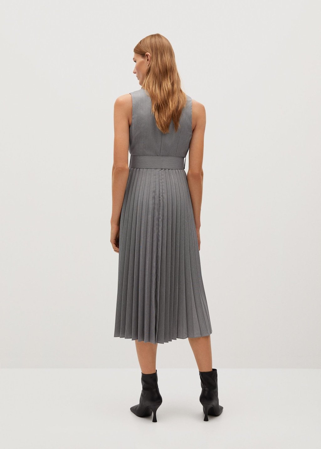 Pleated skirt dress