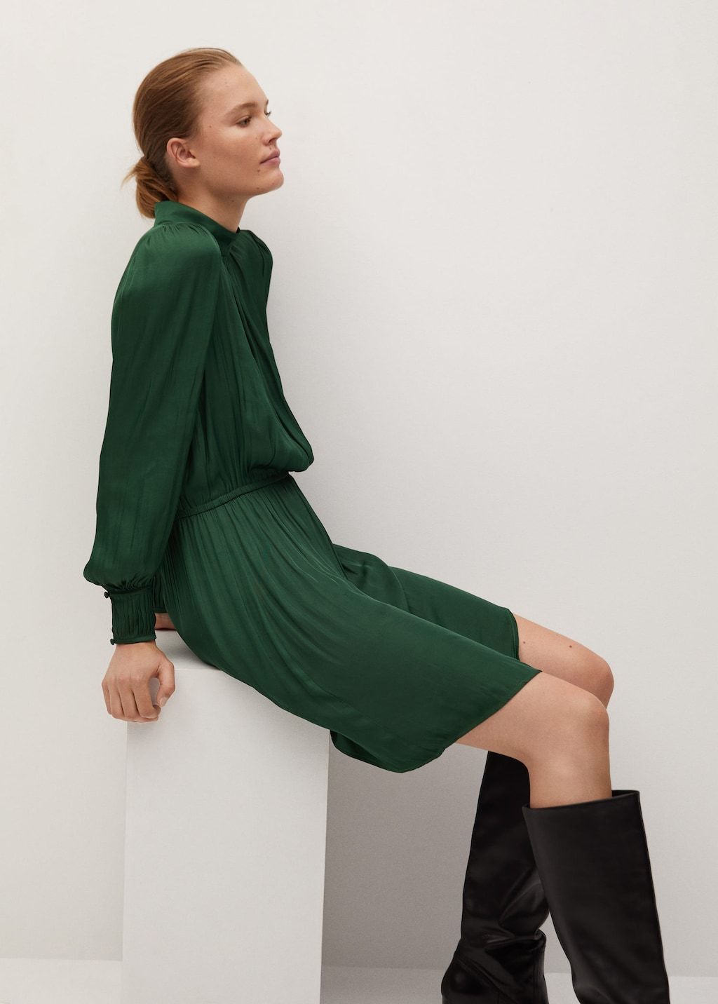 Flowy Puffed sleeves dress