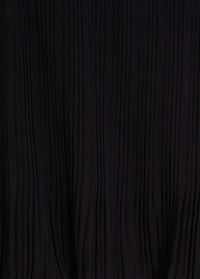 Pleated top