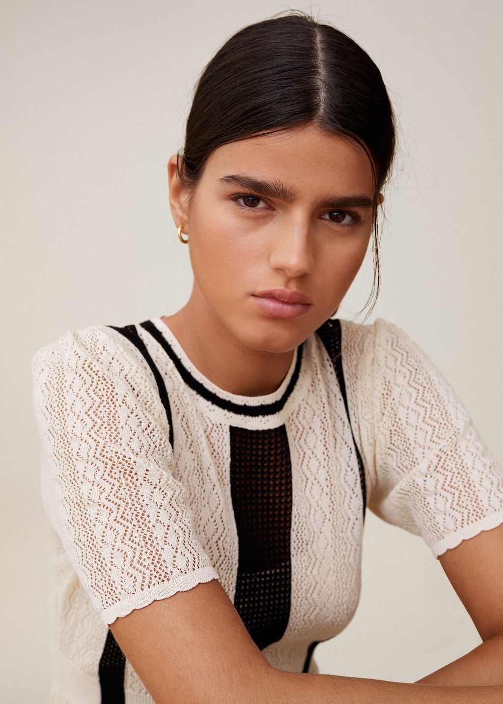 Open-work bicolour dress