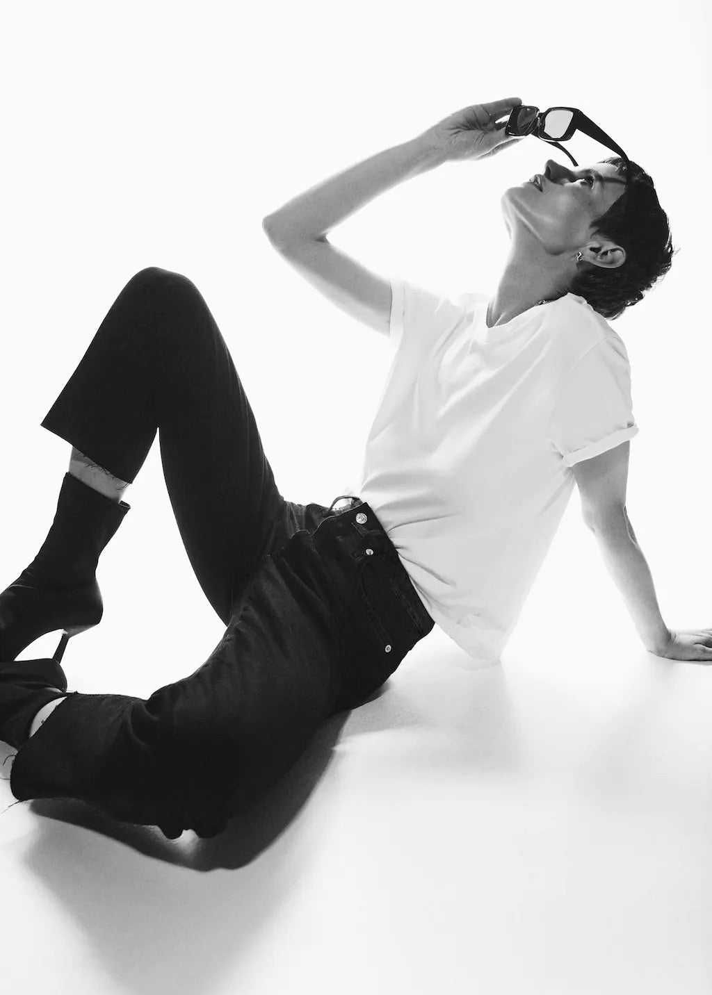 High-waist cropped straight jeans