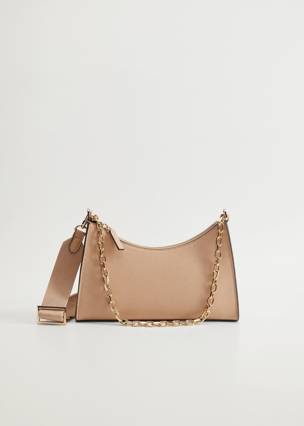 Chain crossbody bag