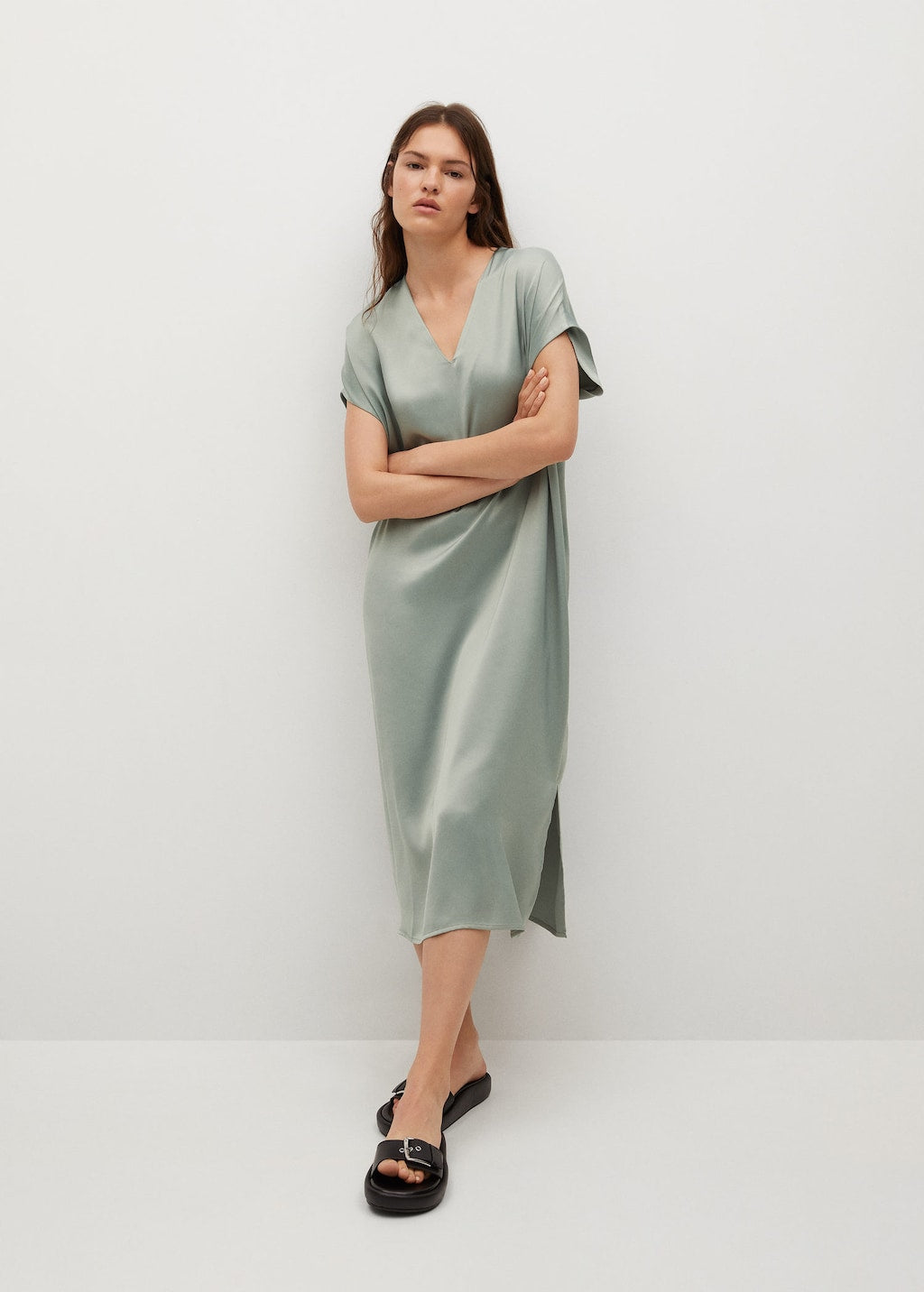 Flowy dress with openings