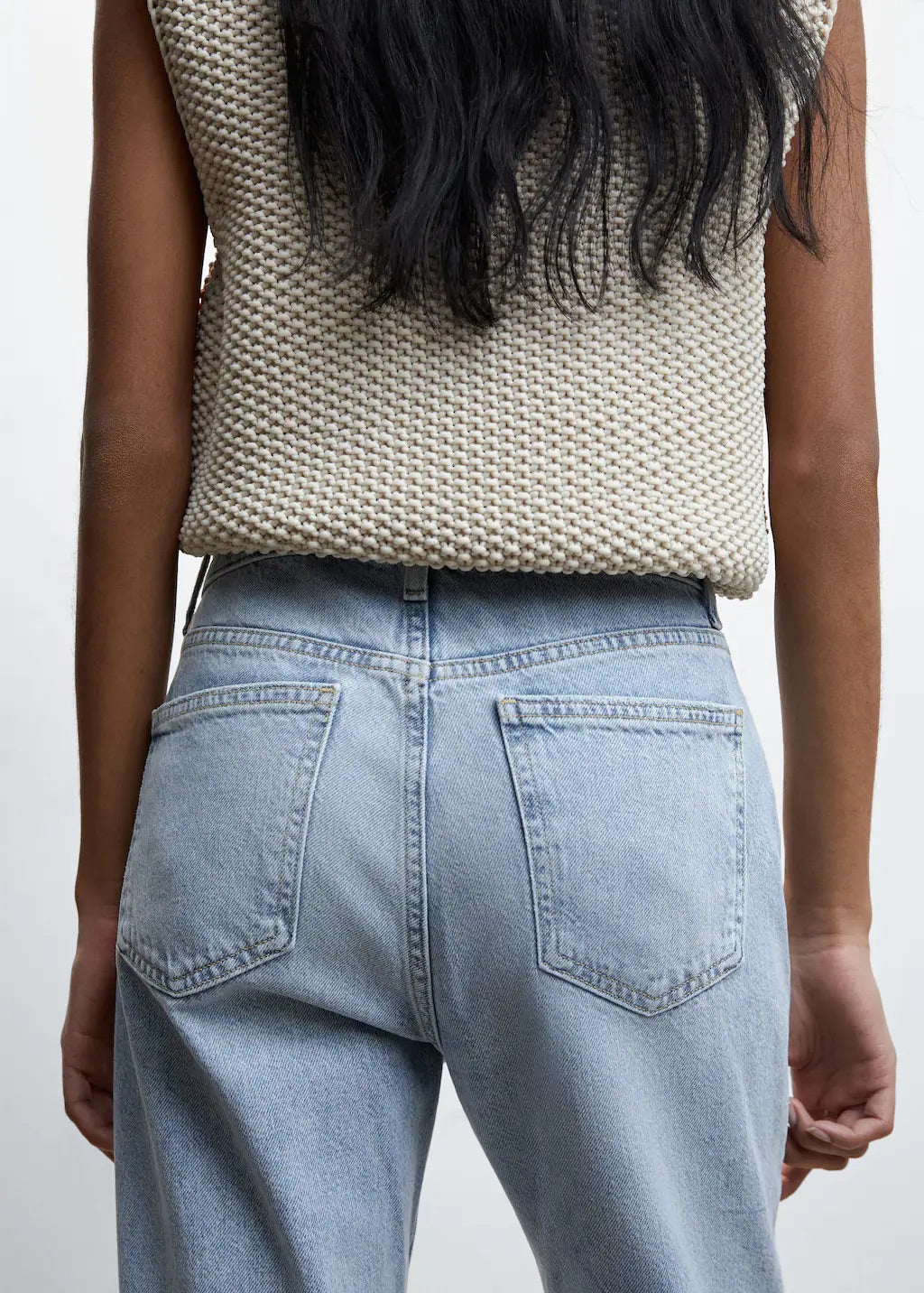 Mid-rise straight jeans