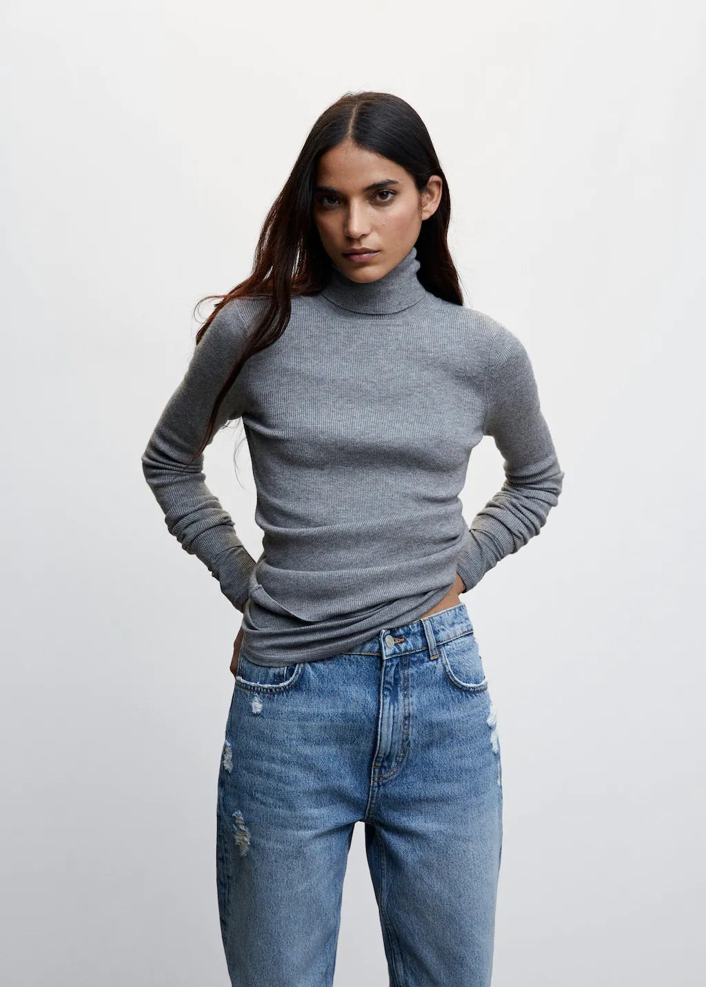 Ripped high rise straight jeans