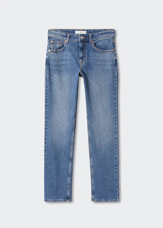 Medium comfort straight jeans