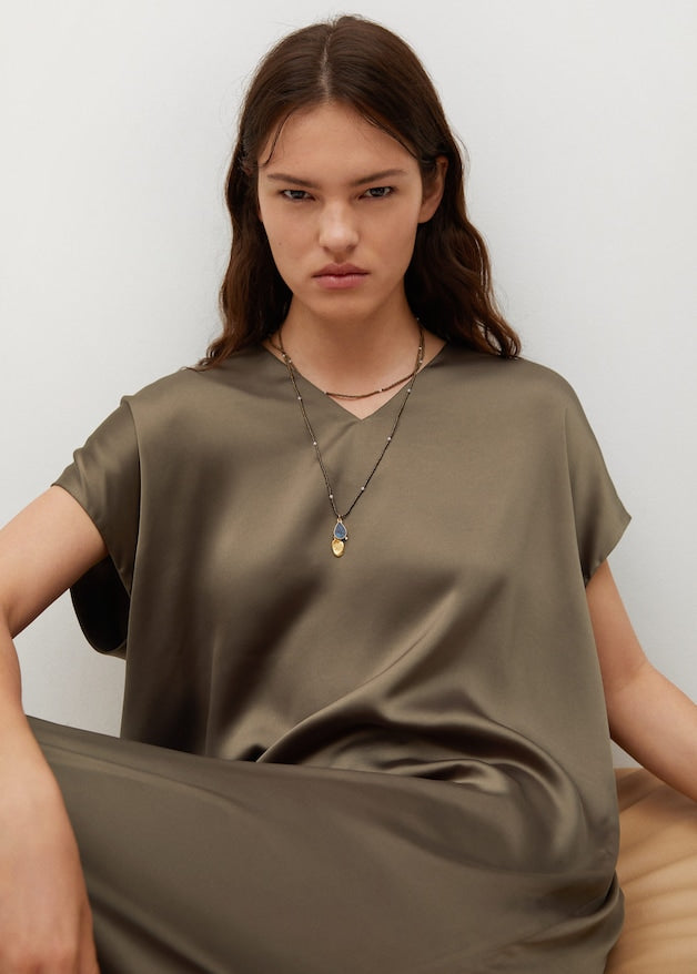 Flowy dress with openings