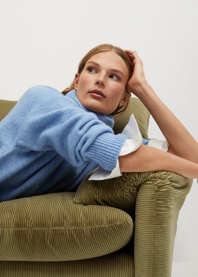 Turtle neck oversize sweater