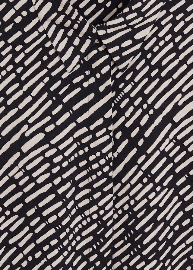 Flowy printed blouse