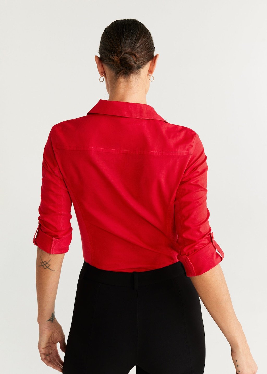 Chest-pocket cotton shirt