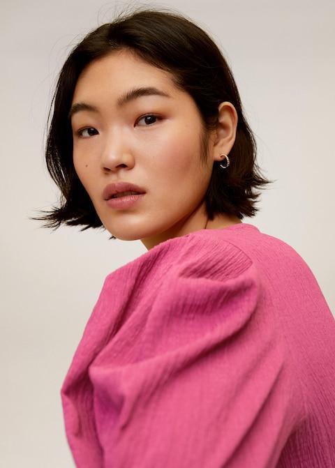 Puffed sleeves pleated t-shirt