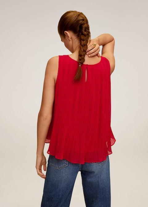 Pleated top