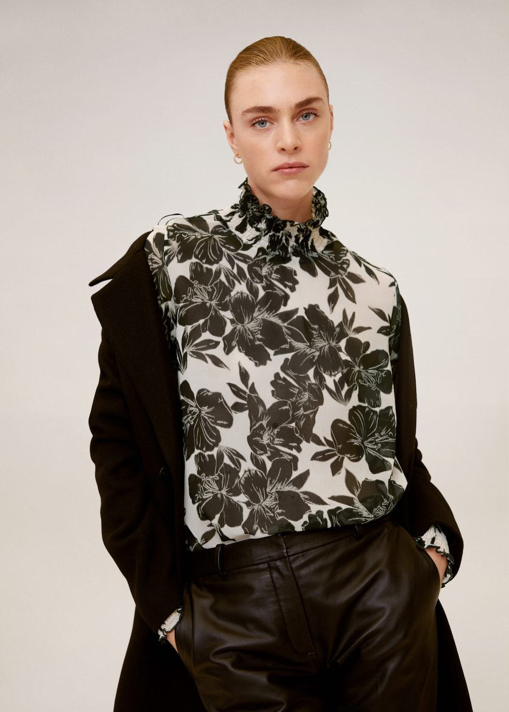 Floral print blouse