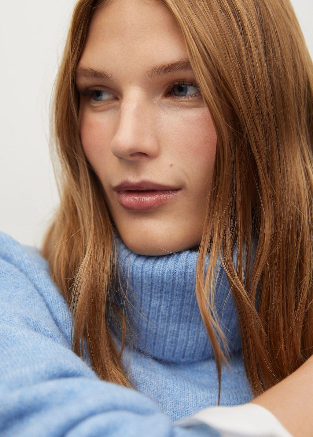 Turtle neck oversize sweater