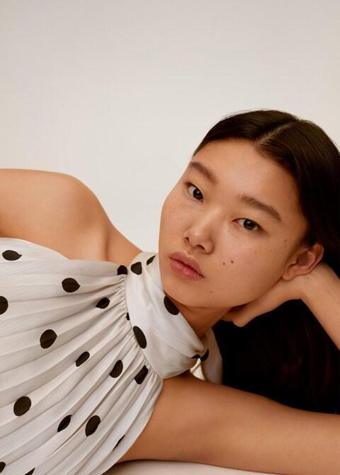 Polka-dot pleated top