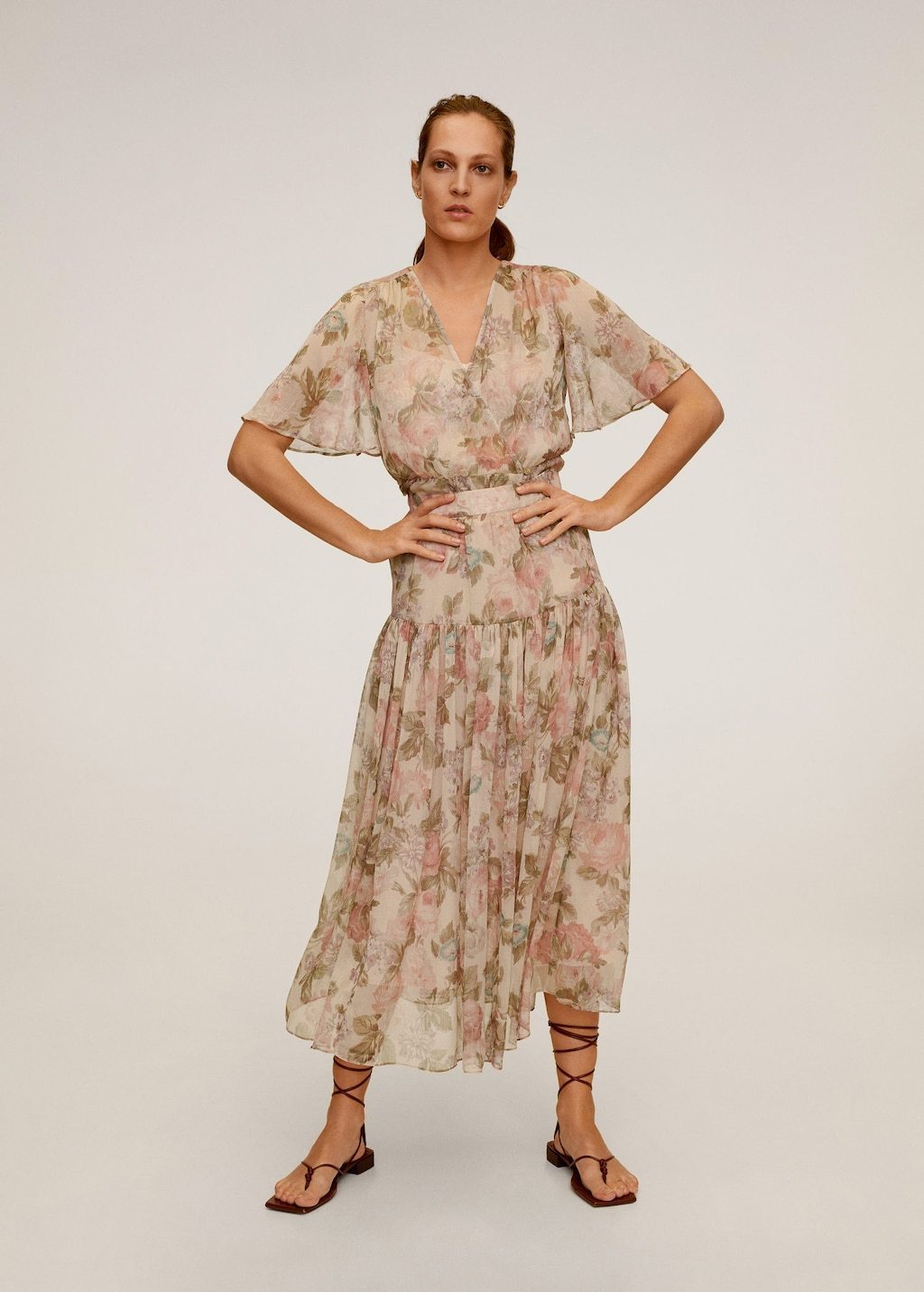 Floral-print flowy blouse