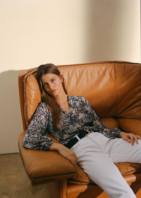 Flowy printed blouse