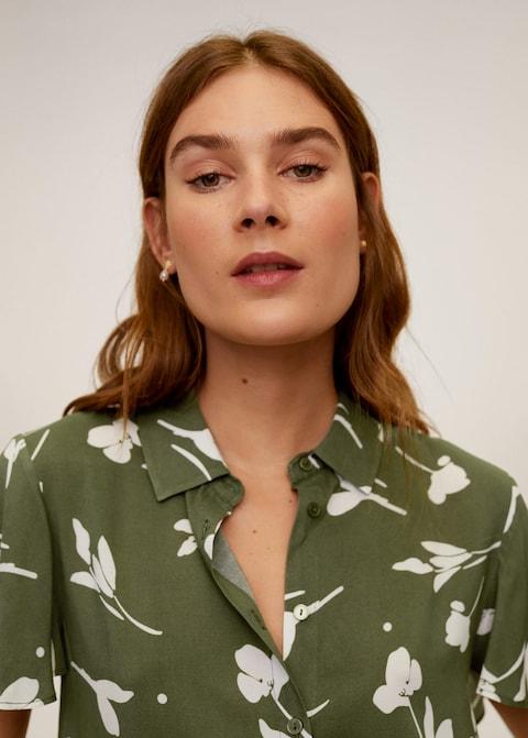 Floral print blouse