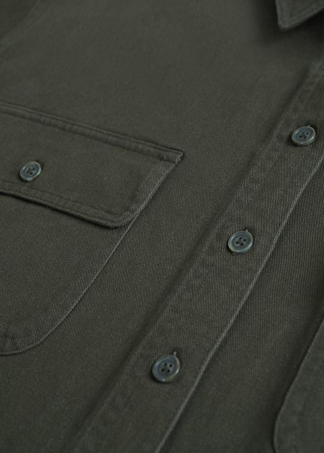 Chest-pocket cotton shirt