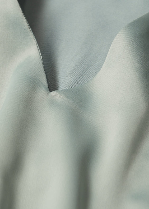 Flowy dress with openings