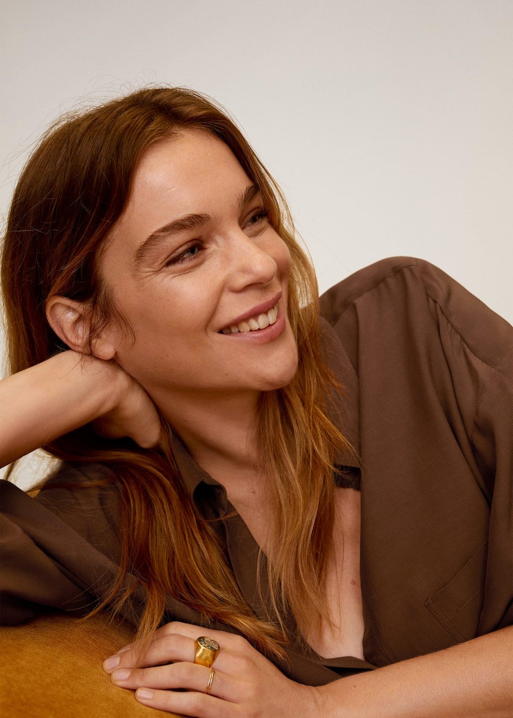 Oversize flowy shirt