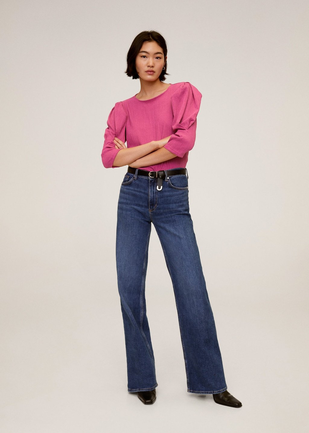 Puffed sleeves pleated t-shirt