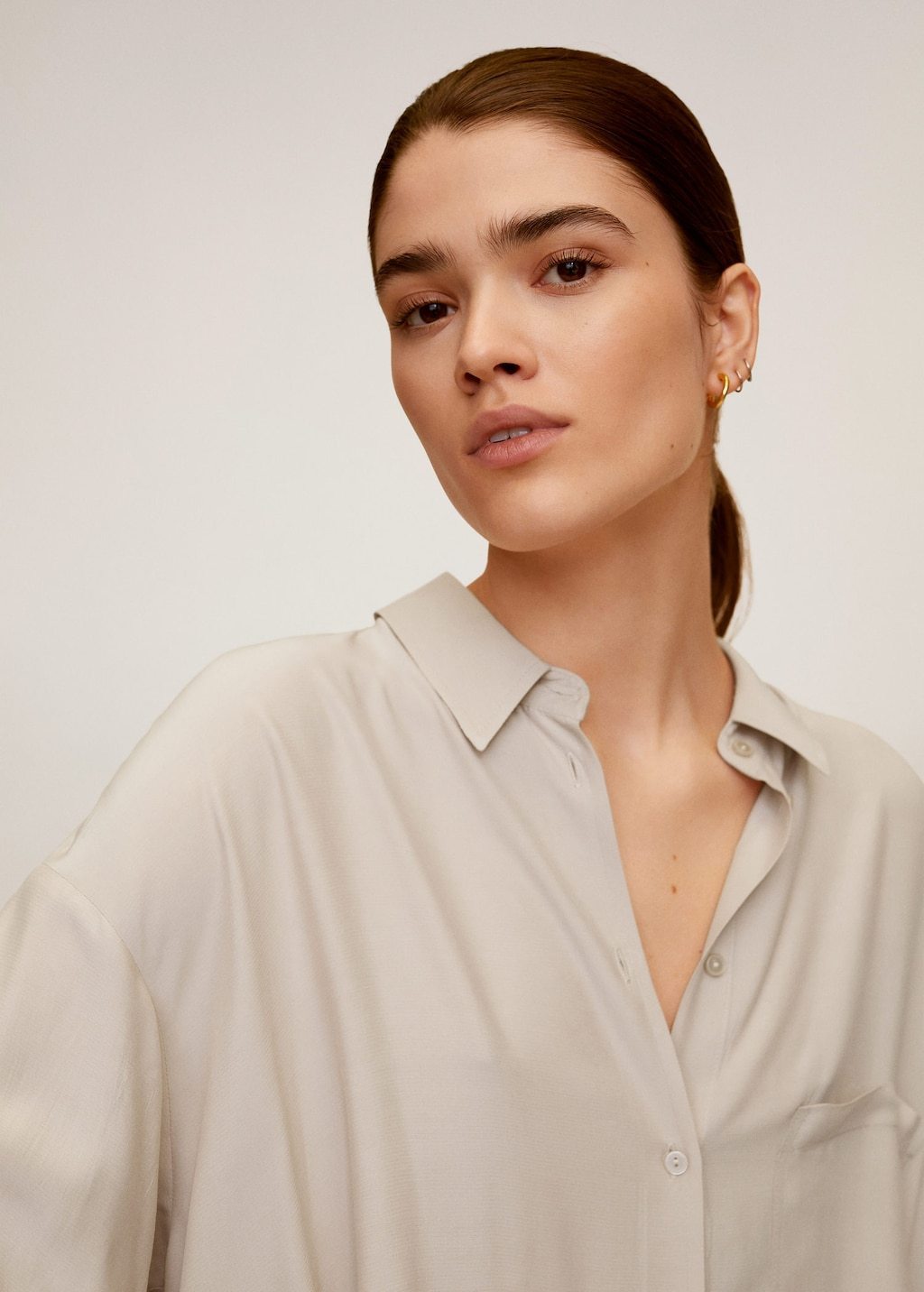 Oversize flowy shirt