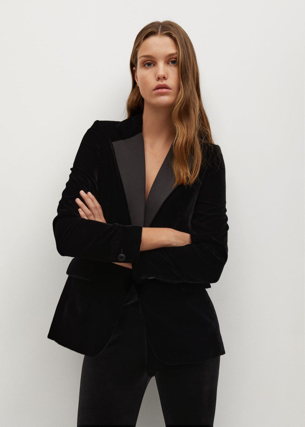 Contrast flap velvet blazer