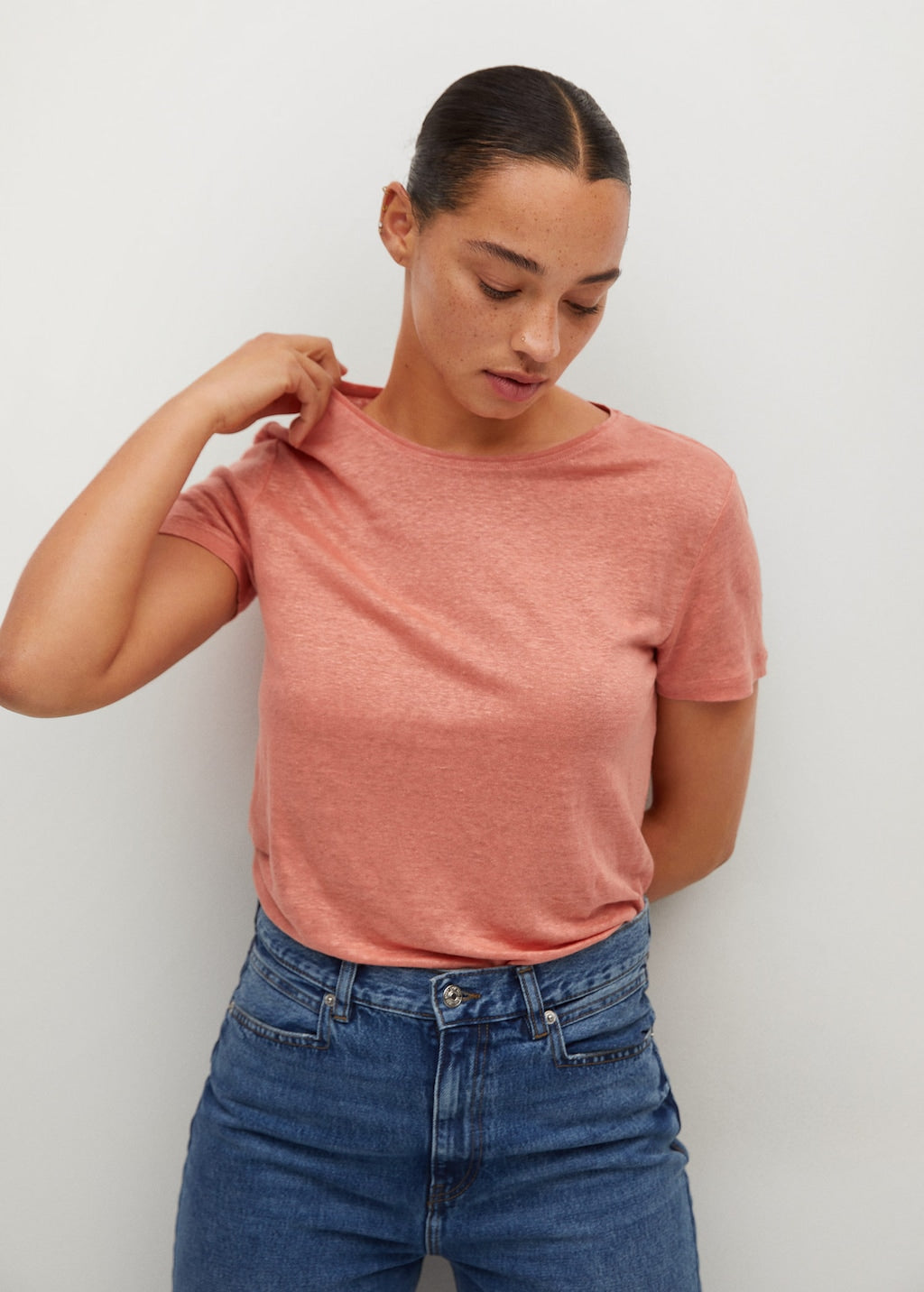 100% linen t-shirt
