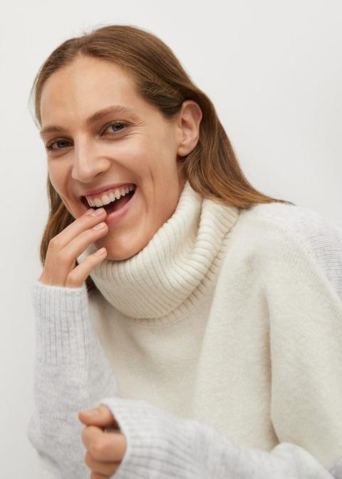 Turtle neck oversize sweater
