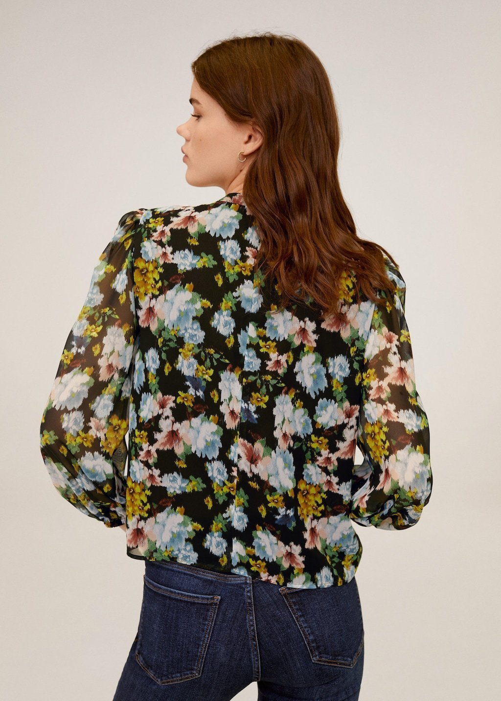 Floral print blouse