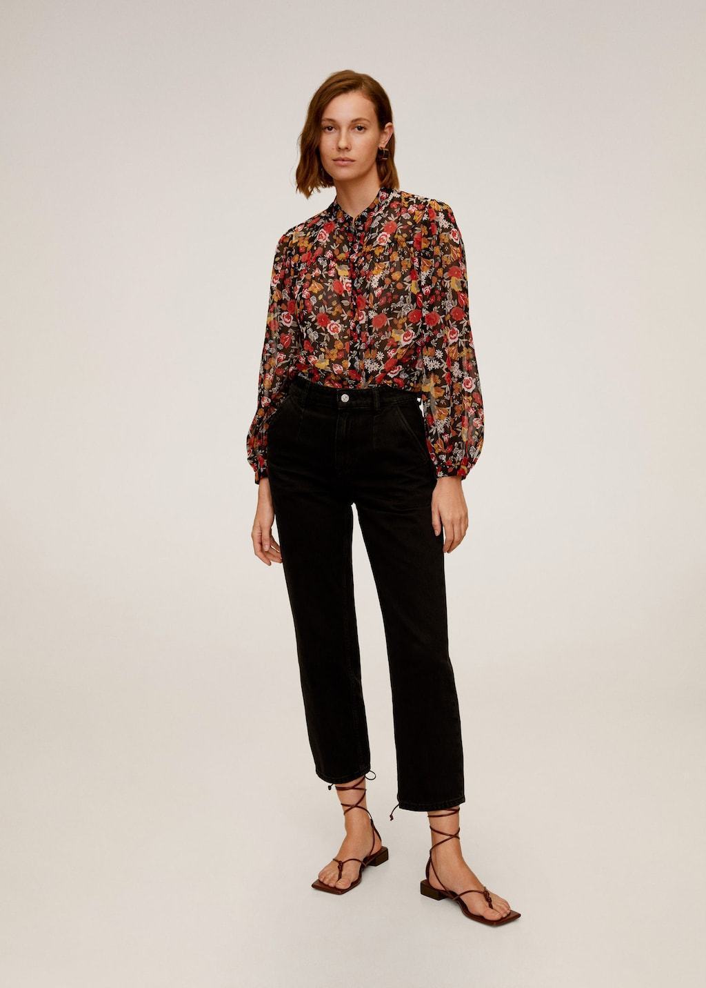 Floral print blouse