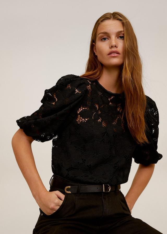 Puffed sleeves lace blouse