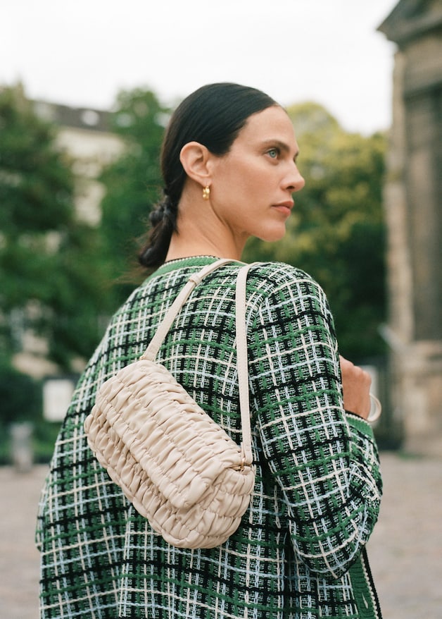 Bag with ruched detail